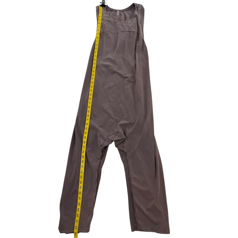 Free People Movement Washed Brown Sleeveless Hot Shot Twisted Jumpsuit Sz S - Picture 6 of 8